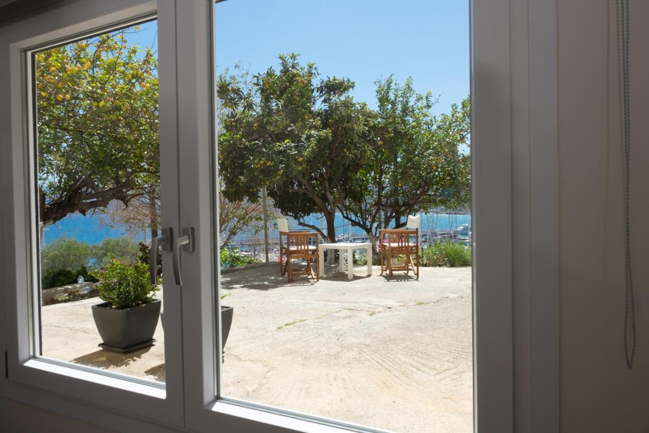 Luxury Marine View דירה
